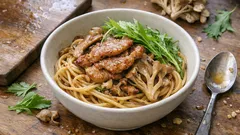 余った生姜焼きでさっと一皿、豚と水菜の和風パスタ